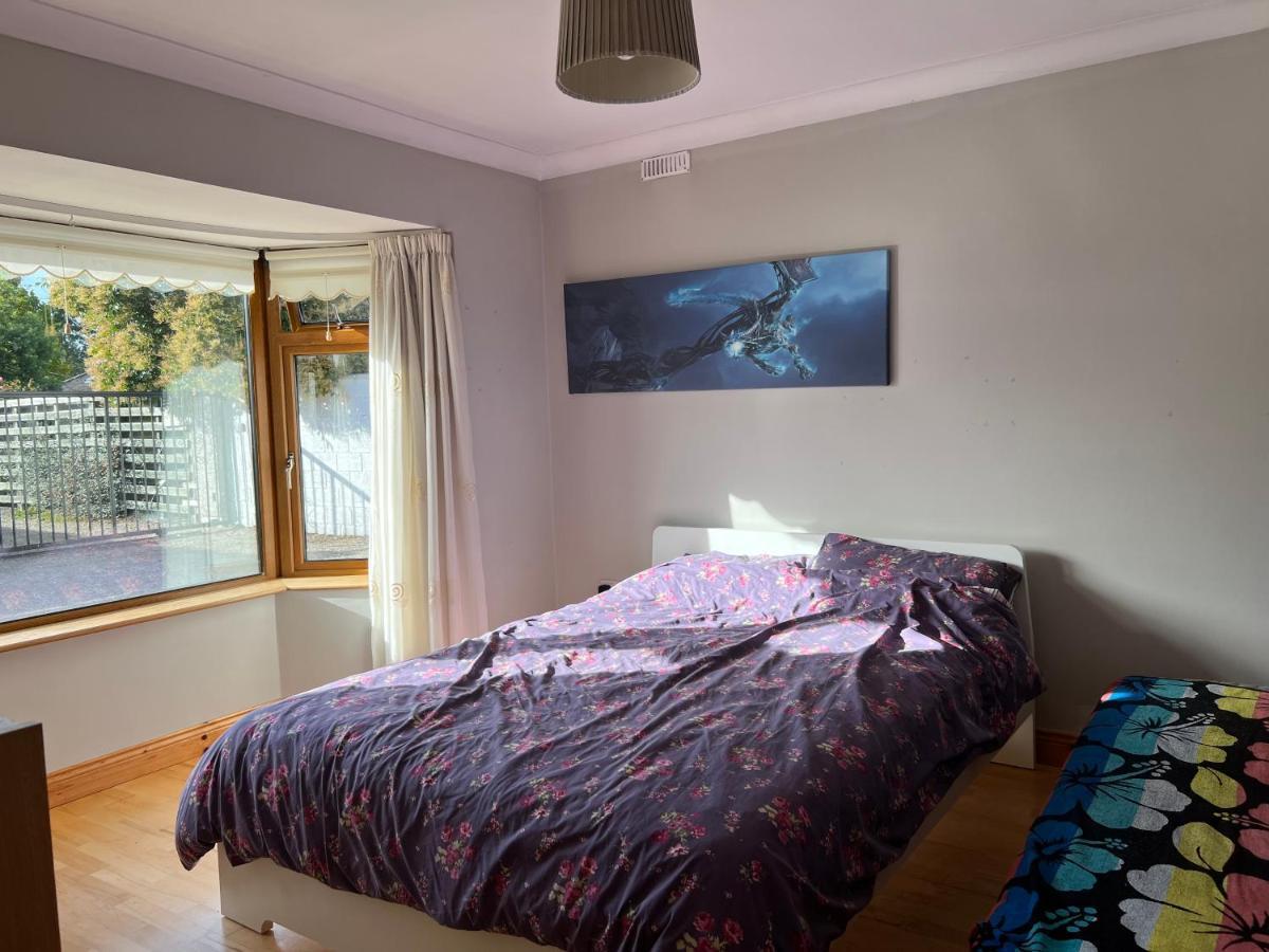 Bed and Breakfast Hillview Эннискерри Экстерьер фото